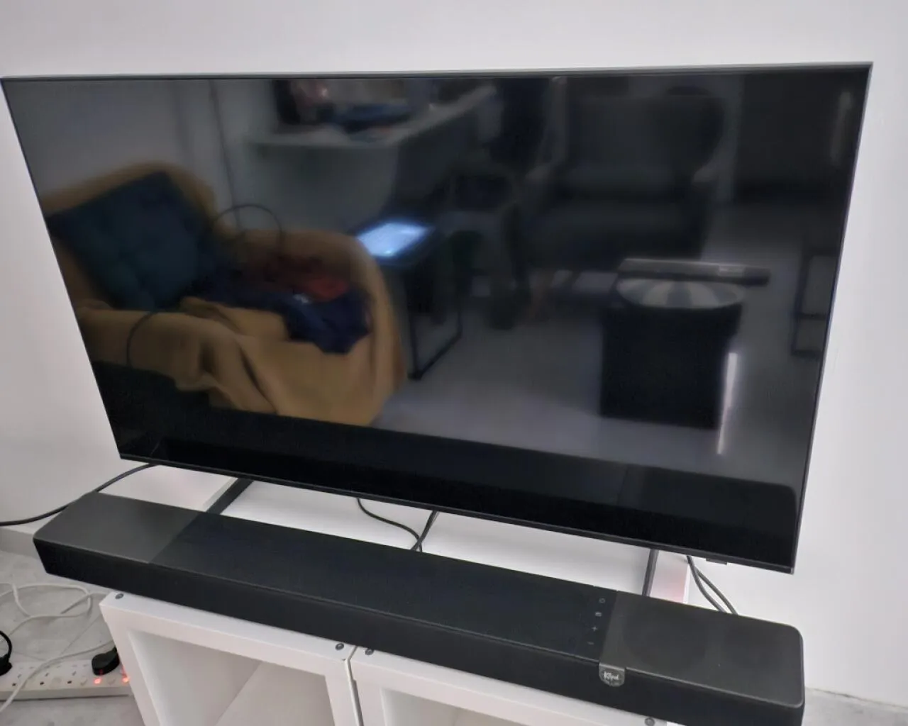 TV and Soundbar for sale