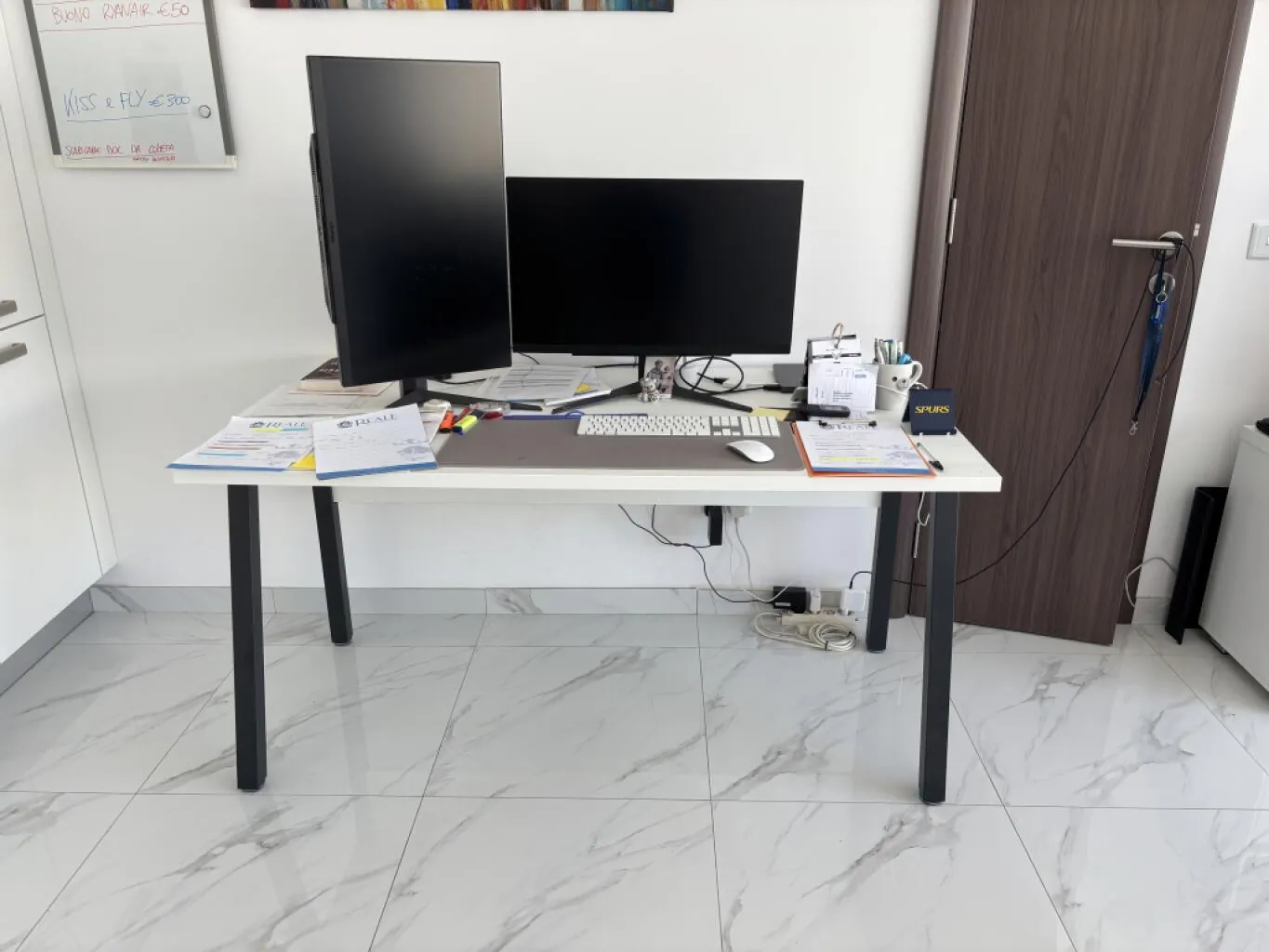Desk 150x80 cm