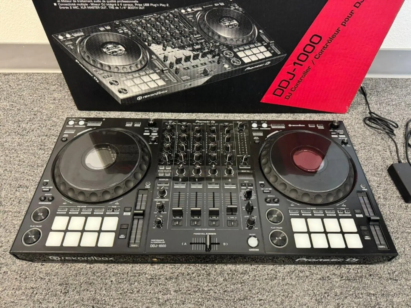 Pioneer DDJ-1000 DJ Controller