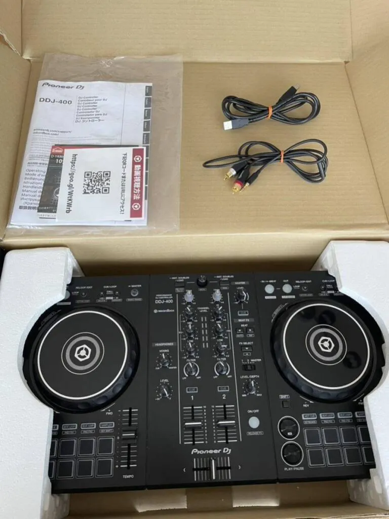 Pioneer DJ DDJ-400 2-Channel Rekordbox DJ Controller