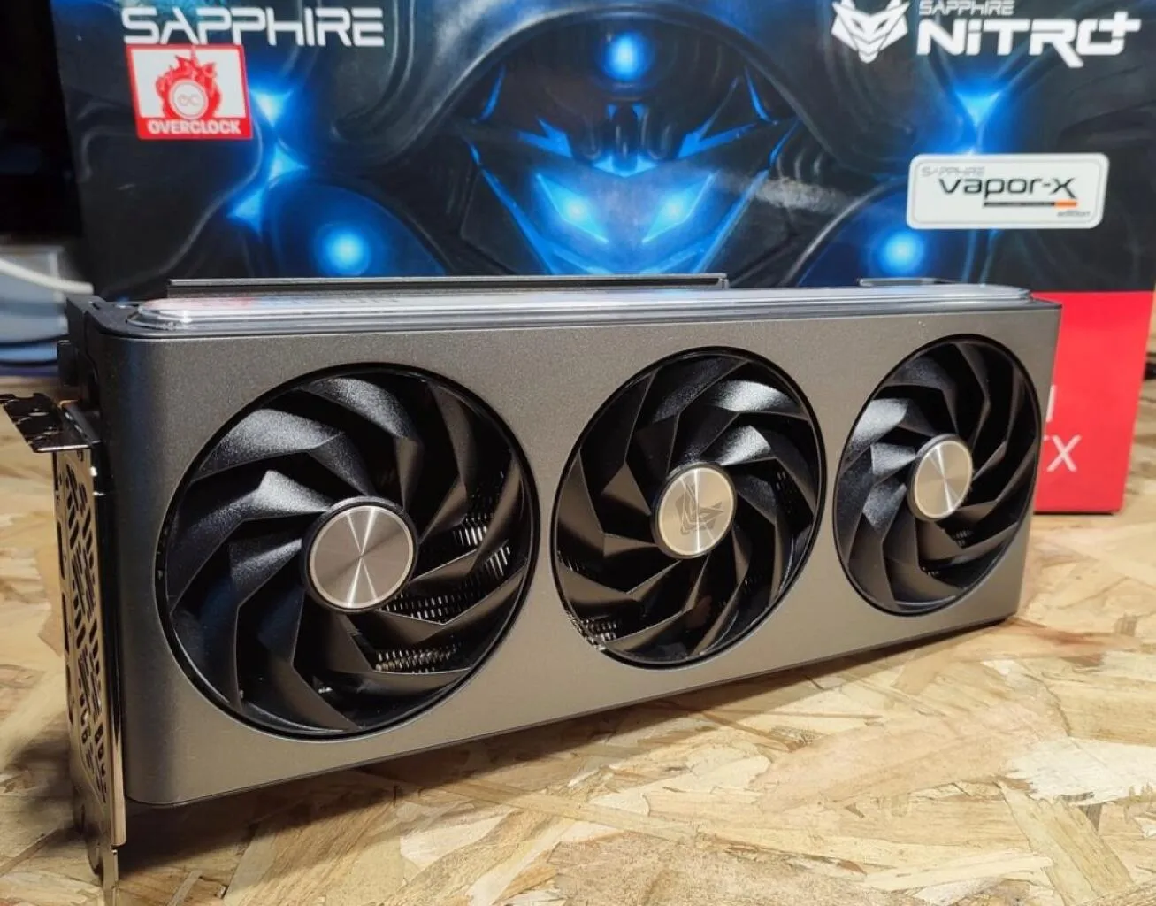 SAPPHIRE NITRO Radeon RX 7900 XTX 24GB GDDR6